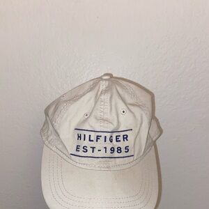 Tommy Hilfiger cream strap back cap y2k vintage headwear accessory coquette hat